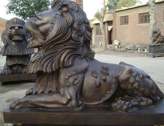 故宫铜狮子的艺术价值与唐县佳磊工艺品厂的匠心制作